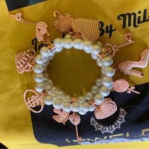 Handmade jewelry Necklace Sets and Bracelets